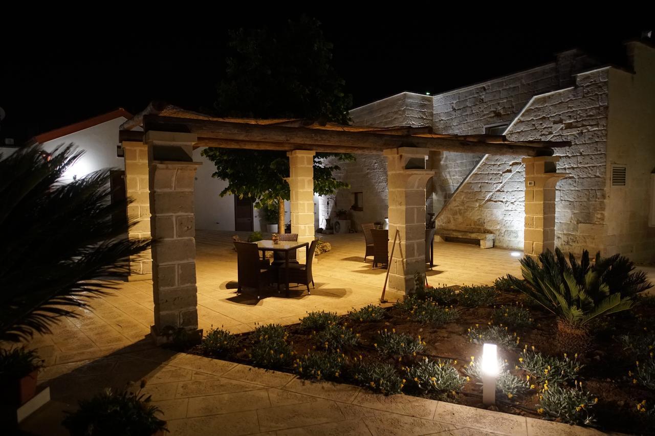 Il Giardino Del Tiglio Bed & Breakfast Uggiano La Chiesa Luaran gambar