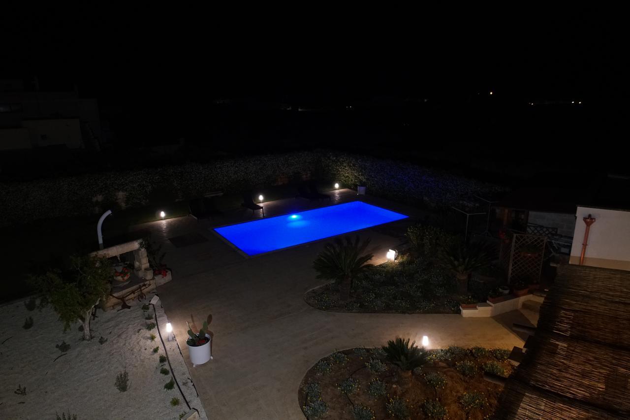Il Giardino Del Tiglio Bed & Breakfast Uggiano La Chiesa Luaran gambar